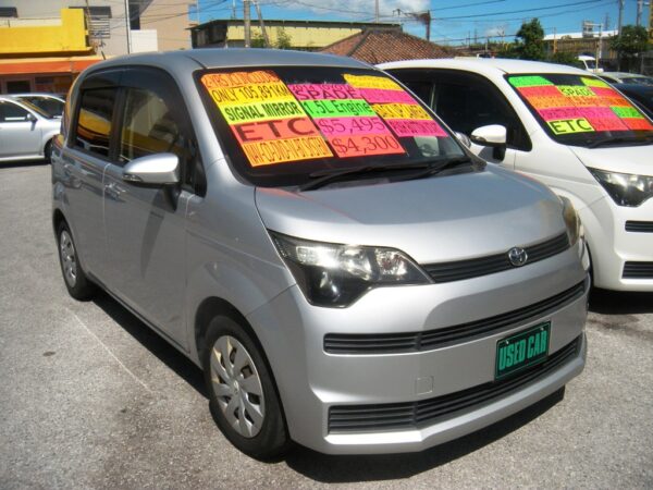 2014 TOYOTA  SPADE ( Silver) <br>Mileage: 66,181 mi.
